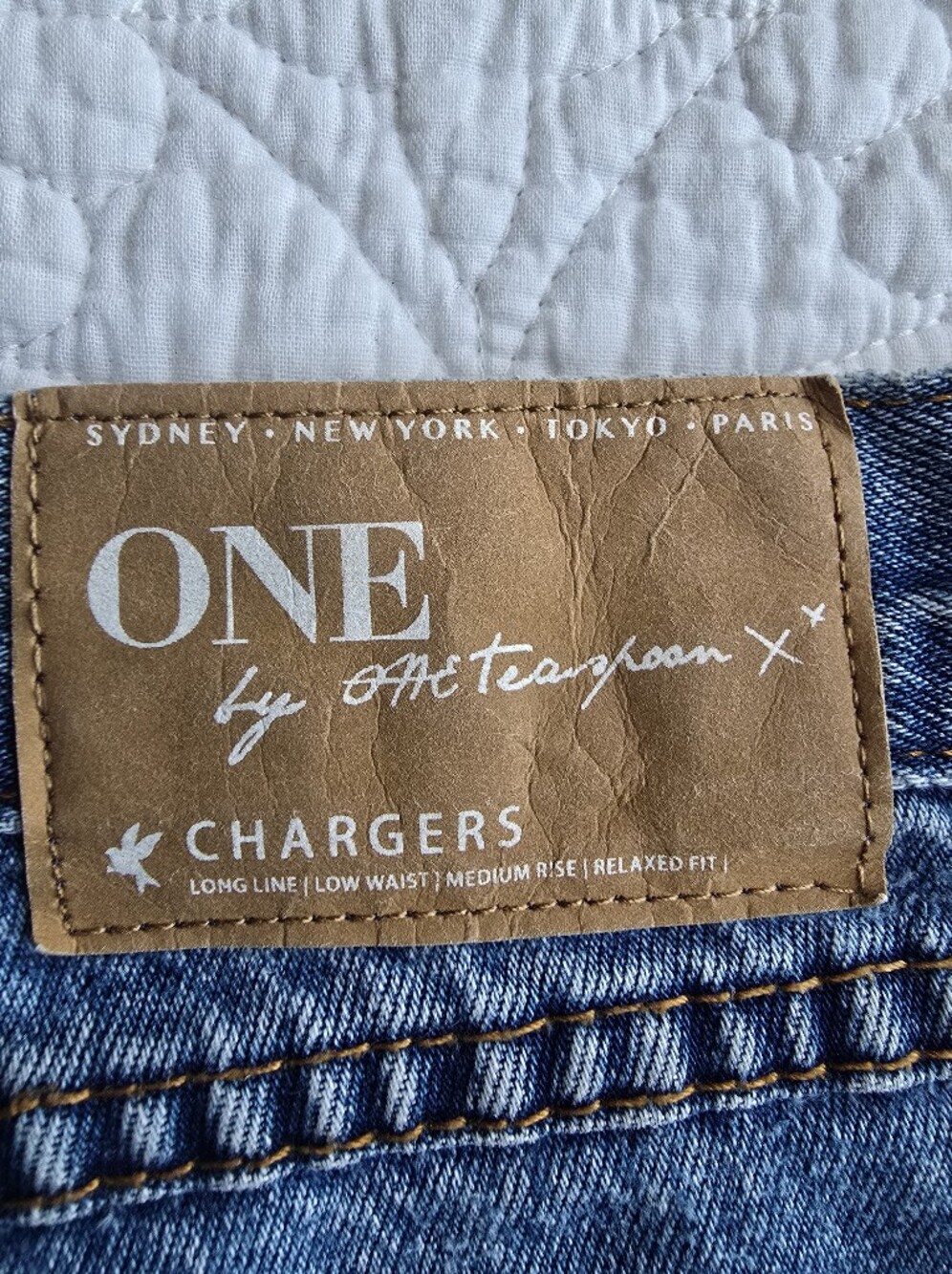 One By One Teaspoon Chargers Distressed Mid Rise Shorts - Picture 11 of 12